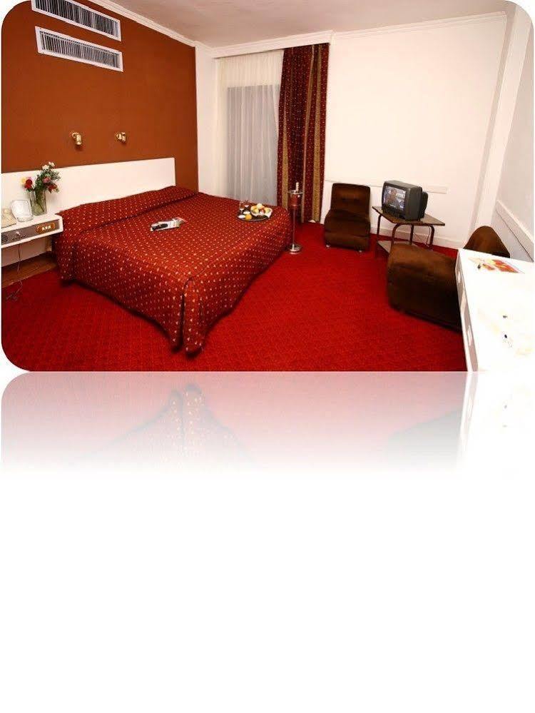 Beirut Hotel Kairo Exterior foto